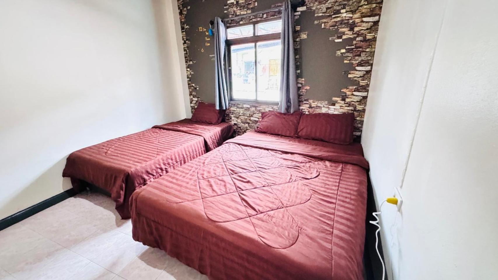 Stay At Moon Hostel Хаад Рин Екстериор снимка