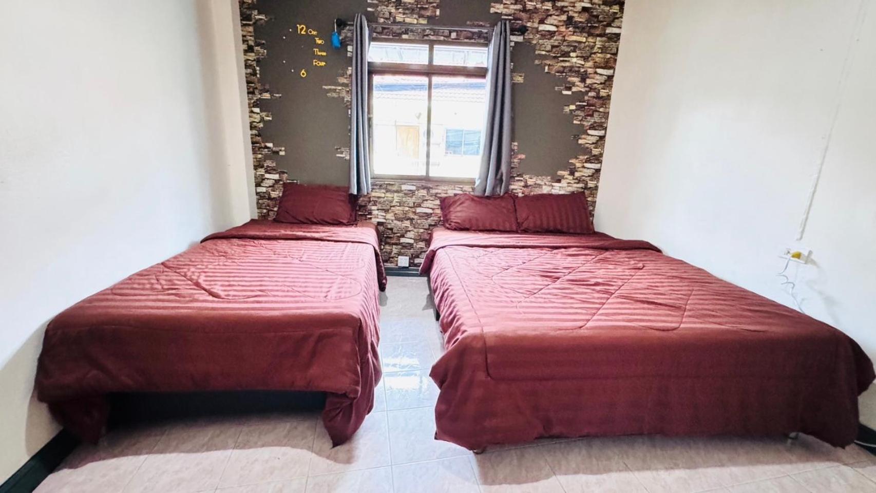 Stay At Moon Hostel Хаад Рин Екстериор снимка