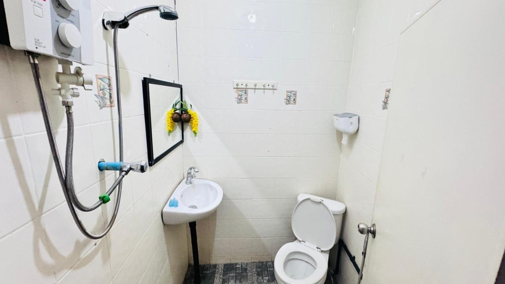 Stay At Moon Hostel Хаад Рин Екстериор снимка