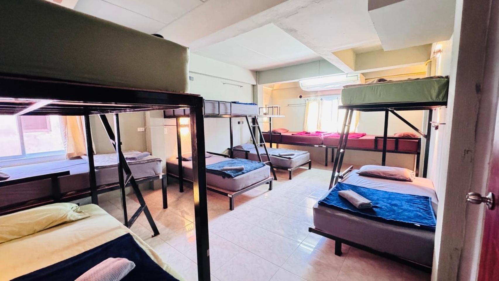 Stay At Moon Hostel Хаад Рин Екстериор снимка